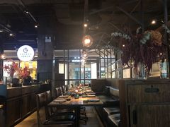 -Carbon莫卡哆·意大利复古集市餐厅(杭州大厦店)