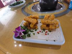 -东方之猪四更烤乳猪(金垦总店)