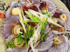 -老东镇啤酒屋海鲜加工·蒸汽海鲜·海鲜烧烤(台东店)