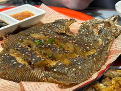 -辉记炭烧海鲜大排档·老字号(福田店)
