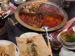-廖掌柜·重庆鲜货火锅(上海首店)