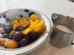超级桃胶芋圆-堂屋糖水店(愚园店)