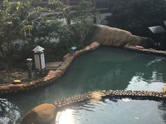 -江门古兜温泉小镇