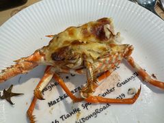 -Mark&Mars Restaurant