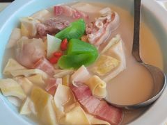 -甬妈妈湖畔里餐厅(唐山南湖旅游景区店)