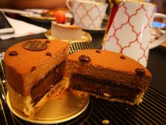 -Salon de The de Joel Robuchon(外滩18号店)