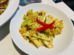 xo酱爆有机花菜-渔语鱼酸菜鱼新川菜(来福士店)