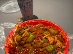 -玲玲米粉·新疆现炒米粉(大十字总店)