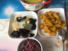 -鲸育宝宝月嫂(徐汇店)