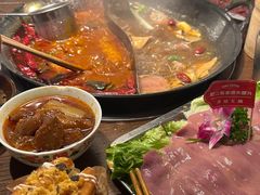 -萍姐火锅·公路夜市(武汉首店)