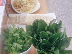 -古乐牛香•鲜牛肉牛杂火锅(系马桩总店)