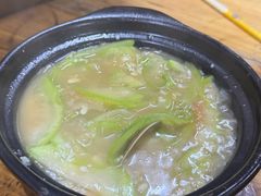 -海口滨海新村143号海南老字号炒菜店