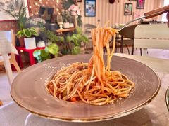 -Rabbit Cafe私房西餐甜点咖啡(栖霞路店)