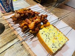 -郑享吃烧烤烩面(红专路店)