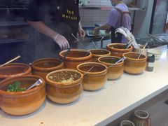 -窄巷口生烫牛肉米线(客村店)