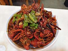 -海盗船. 龙虾烧烤. 酒馆
