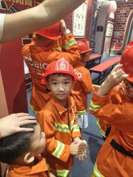 -奈尔宝家庭中心·亲子餐厅(华采天地店)