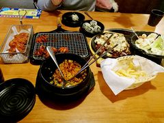 -肥肥虾庄·金牌油焖大虾(杨园滨江时代walk店)