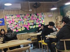 大堂-内蒙焖面大盆骨餐馆(山大路店)