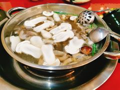 -老石黑山羊毛驴肉火锅(金凯广场店)