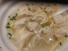 刀鱼小馄饨-老半斋(福州路店)