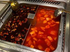 -海底捞火锅(宝龙广场夜宵主题店)