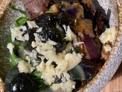 皮蛋青椒擂茄子-费大厨辣椒炒肉(万家丽一店)