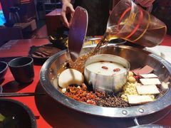-谭鸭血老火锅(万象九宜城店)