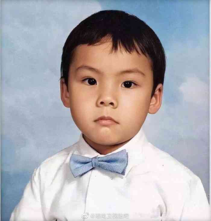 小店不大,扫码点单.