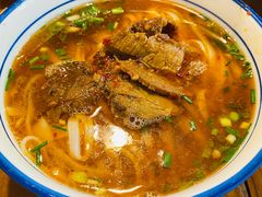 -矮子粉店1985·长沙米粉(湘春路店)