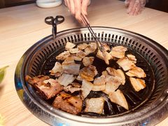 -汉城韩国烧烤火锅(官也街店)