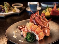 -丽思卡尔顿·炙焰·铁板烧餐厅