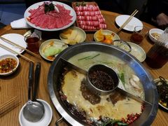 -佬土鹅肠火锅(解放路店)