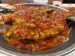 -堂瓦里·33年传统赣菜(第一街区店)