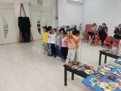 -快乐琴弦音乐舞蹈艺术教育中心(马连道校区)