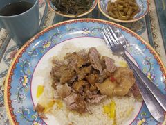 碎肉抓饭-阿吾丹的烤羊·新疆菜·抓饭·拌面(乌尔禾店)