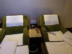-爱乐国际温泉水疗会