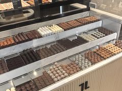 -Laderach 莱德拉(上海环贸iapm店)