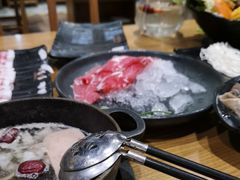 -呷哺呷哺(维多利万悦城店)