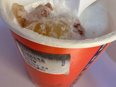 椰汁雪燕炖桃胶-炖物24章·顺时轻养茶(黄龙店)