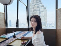 -雲上錢屋·地标景观(上海中心店)