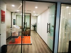 -英派斯健身旗舰店(海信国际中心馆)