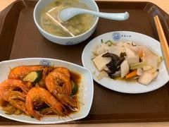 -同济大学本部学苑饮食广场