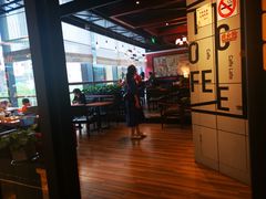 -西西弗书店&矢量咖啡(凯德晶萃广场店)