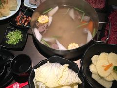 -左庭右院鲜牛肉火锅(新梅广场店)