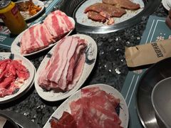 -阪尚皇·原切牛排·烤肉火锅自助(北京路店)