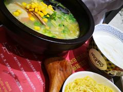 -妈妈故事米线(市府恒隆店)
