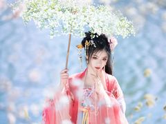 -九月鹰飞汉服摄影工作室