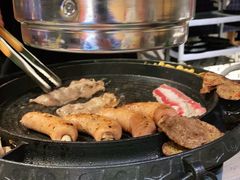 -三国惹火烤肉·中日韩烤肉集合店(百草路店)