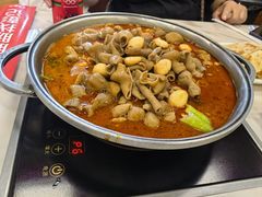 -彭记铁锅肥肠(东四总店)